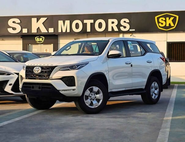 TOYOTA FORTUNER SR5 2025 ESSENCE V4 2.7L A/T