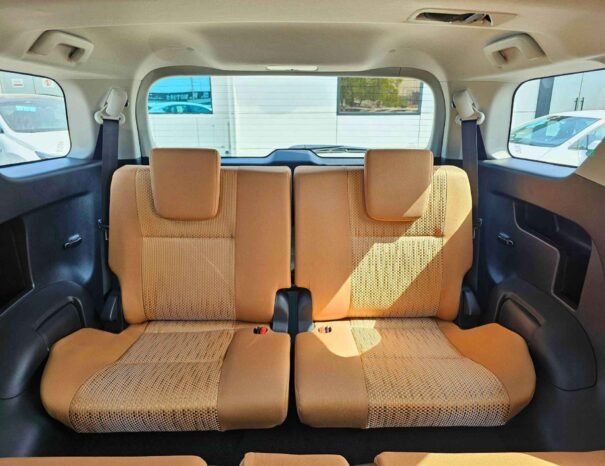 TOYOTA FORTUNER SR5 2025 БЕНЗИНОВЫЙ V4 2.7L A/T