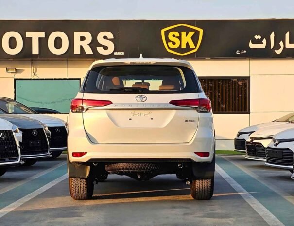 TOYOTA FORTUNER SR5 2025 ESSENCE V4 2.7L A/T