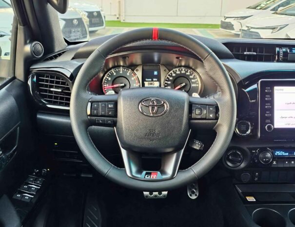 TOYOTA HILUX GR SPORT 2024 БЕНЗИН V6 4.0L A/T