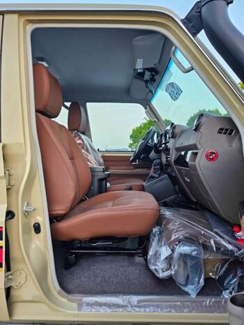TOYOTA LANDCRUISER HARD-TOP Image 9