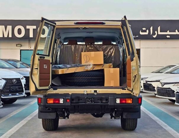 TOYOTA LANDCRUISER HARDTOP LC76 LX 2025 PETROL V6 4.0L A/T