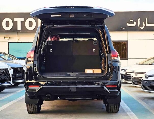 تويوتا لاند كروزر LC300 GXR توين توربو 2025 بنزين V6 3.5 لتر A/T