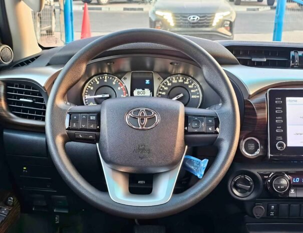 TOYOTA HILUX SR5 VX WIDE BODY 2025 PETROL 4.0L V6 A/T
