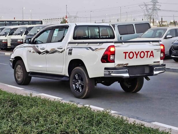 TOYOTA HILUX SR5 WIDE BODY 2024 DIESEL V4 2.8L A/T