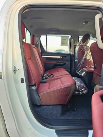 TOYOTA HILUX SR5 WIDE BODY 2024 DIESEL V4 2.8L A/T