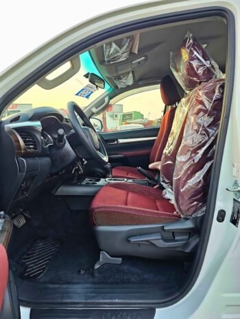 TOYOTA HILUX SR5 WIDE BODY 2024 DIESEL V4 2.8L A/T