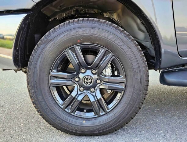 TOYOTA HILUX WIDE BODY 2024 DIESEL V4 2.4L A/T
