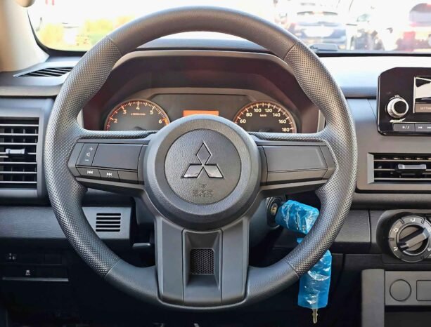 MITSUBISHI L200 GLX 2024 PETROL V4 2.4L M/T