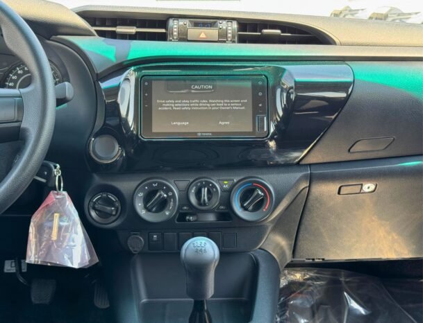 TOYOTA HILUX NARROW BODY 2025 DIESEL 2.4L V4 M/T