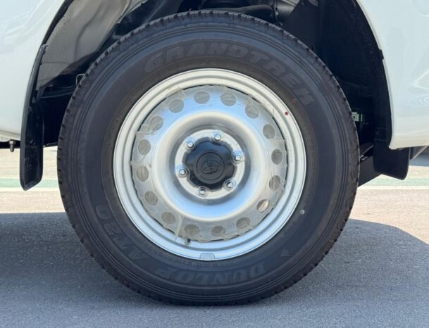 TOYOTA HILUX NARROW BODY 2025 DIESEL 2.4L V4 M/T