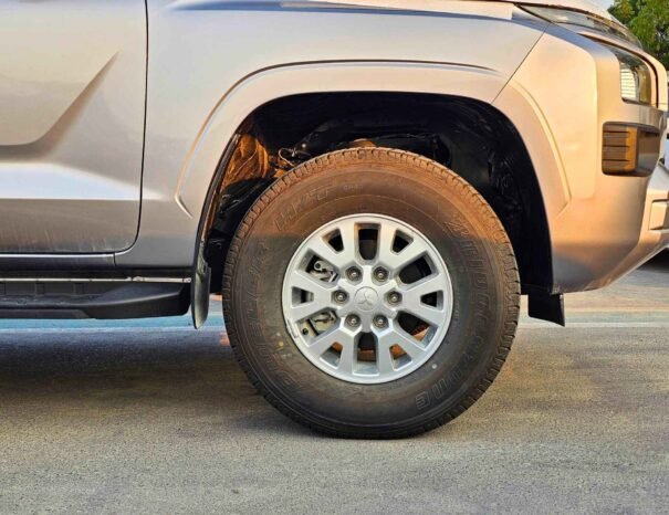 MITSUBISHI L200 GLX 2025 PETROL V4 2.4L M/T