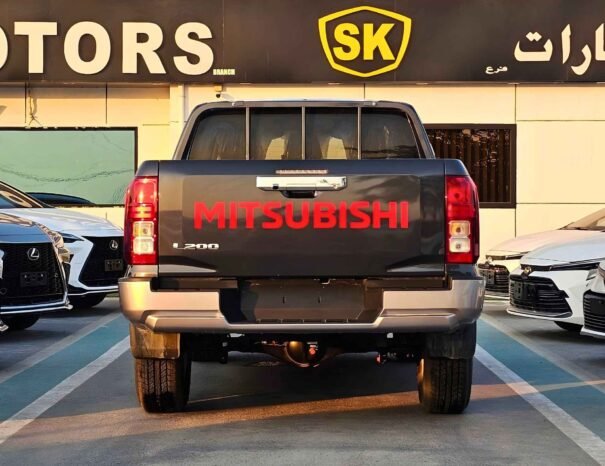 MITSUBISHI L200 GLX 2025 PETROL V4 2.4L M/T