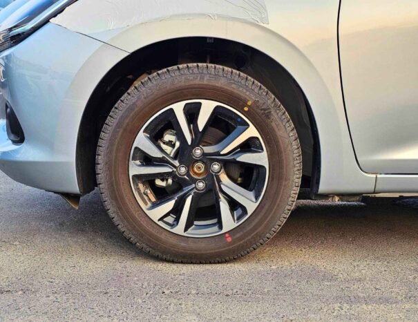 SUZUKI SWIFT GLX 2025 PETROL V4 1.2L A/T