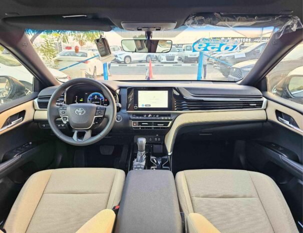 TOYOTA CAMRY LE 2025 HYBRID 2.5L V4 A/T