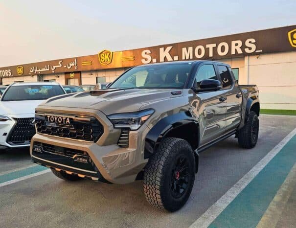 TOYOTA TACOMA DUAL TONE TRD PRO HYBRID iFORCE MAX 2025 PETROL V4 2.4L A/T