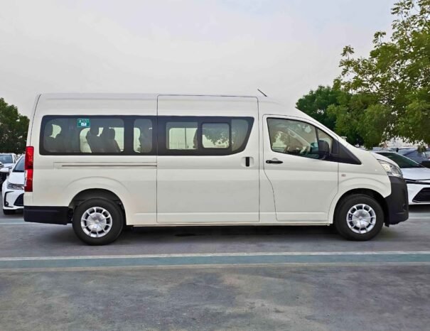 TOYOTA HIACE HIGHROOF DX PASSENGER 2026 DIESEL V4 2.8L M/T