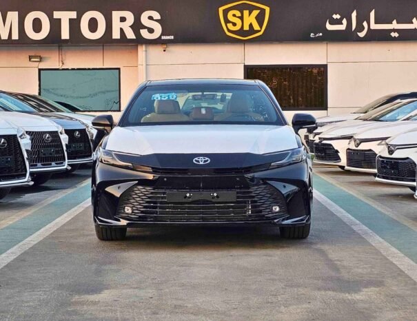 TOYOTA CAMRY LE 2025 HYBRID 2.5L V4 A/T