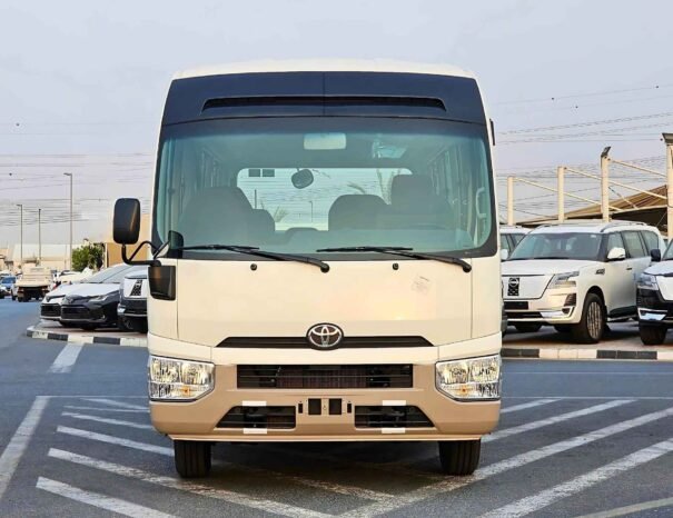 TOYOTA COASTER 23-СТР. ДВУХЦВЕТНЫЙ 2025 БЕНЗИН 2.7 Л V4 МКПП