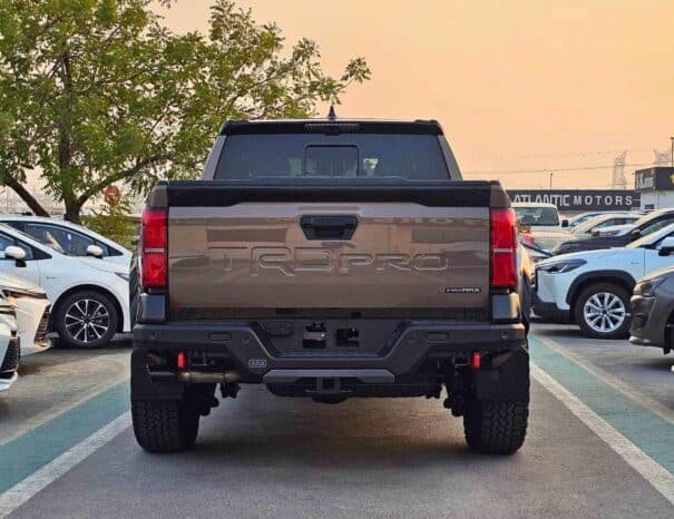 TOYOTA TACOMA DUAL TONE TRD PRO HYBRID iFORCE MAX 2025 PETROL V4 2.4L A/T