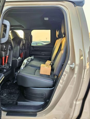 TOYOTA Tacoma Image 11