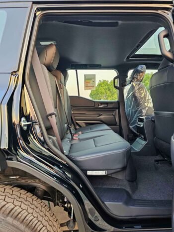TOYOTA LANDCRUISER PRADO Image 8