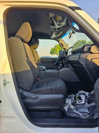 TOYOTA PRADO Image 9