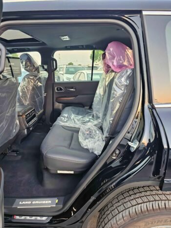 TOYOTA LANDCRUISER Image 12