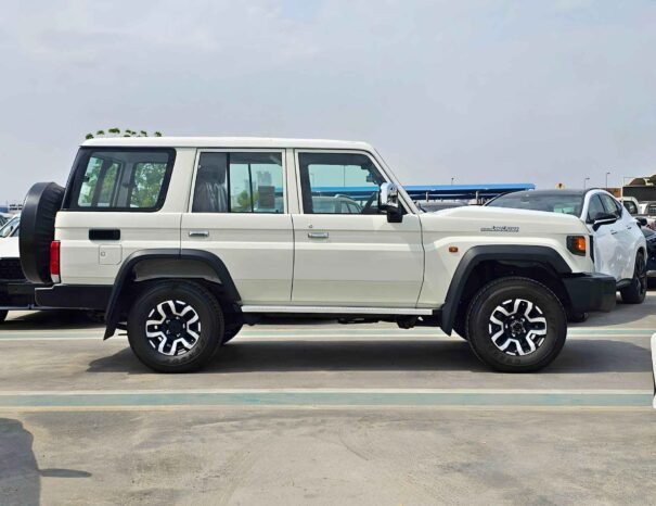 TOYOTA LANDCRUISER LC76 HRADTOP LX 2025 DIESEL 2.8L V4 A/T