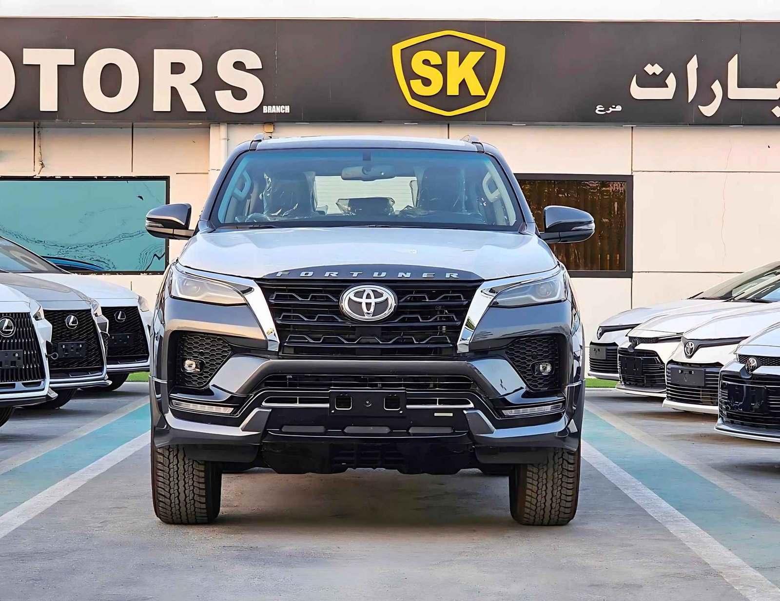 TOYOTA FORTUNER SR5 ADVENTURE 2025 БЕНЗИН V6 4.0L A/T