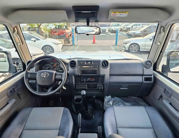 Пикап Toyota Land Cruiser LC79 D/C 2025 года выпуска, дизель 4,2 л, V6, МКПП