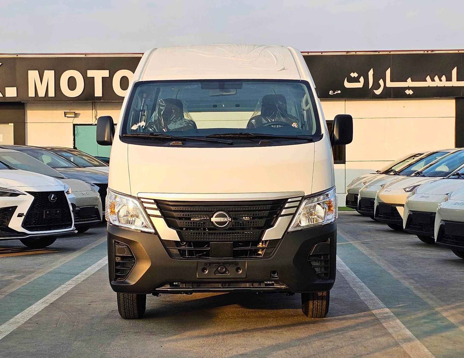NISSAN URVAN HIGHROOF PANEL VAN 2025 БЕНЗИН V4 2,5 л М/Т