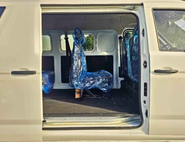 SINOGOLD SENA EV300 ELECTRIC PASSENGER 9 SEATS A/T