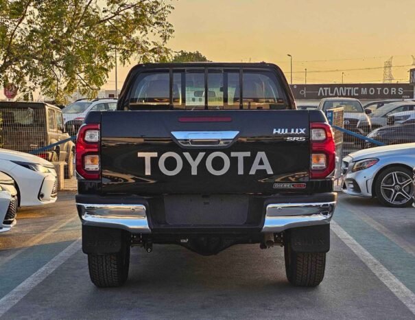 TOYOTA HILUX SR5 WIDE BODY 2025 DIESEL V4 2.4L A/T
