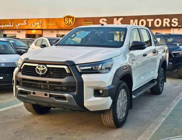 TOYOTA HILUX ADVENTURE 2025 PETROL V6 4.0L A/T