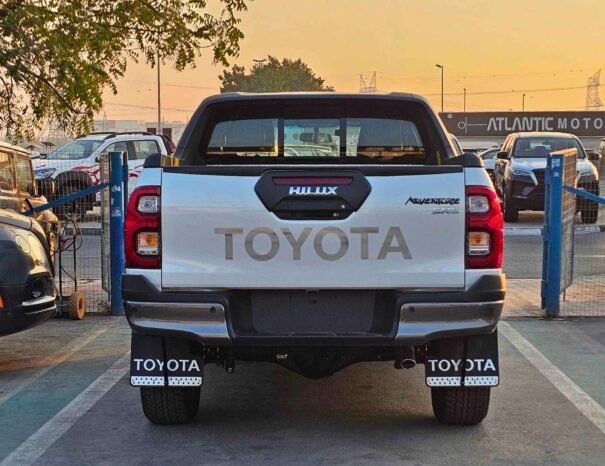 TOYOTA HILUX ADVENTURE 2025 PETROL V6 4.0L A/T