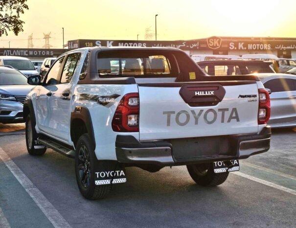 TOYOTA HILUX ADVENTURE 2025 PETROL V6 4.0L A/T