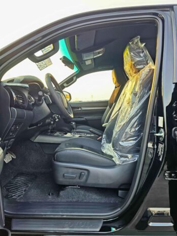 TOYOTA HILUX Image 8