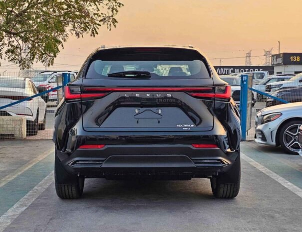LEXUS NX350 Image 16