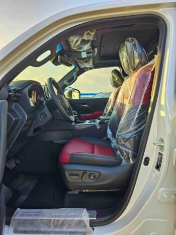 TOYOTA LANDCRUISER Image 21