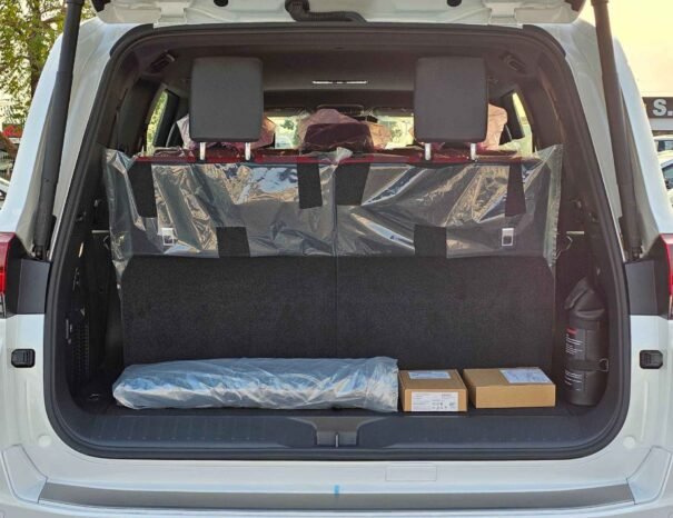 TOYOTA LANDCRUISER Image 19