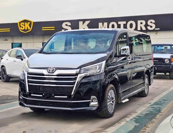 TOYOTA GRANVIA Image 13