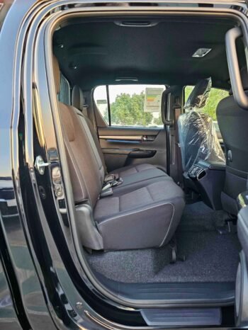 TOYOTA HILUX Image 4