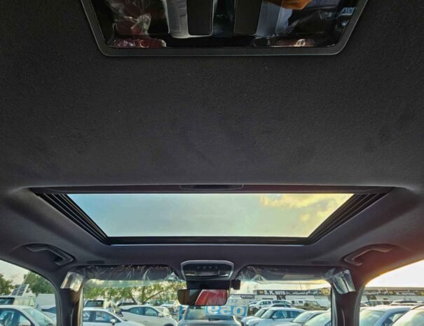 TOYOTA LANDCRUISER Image 5