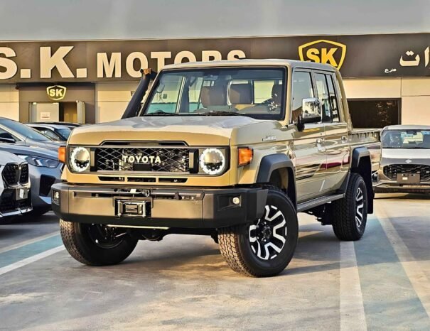 TOYOTA LAND CRUISER PICKUP Image 12