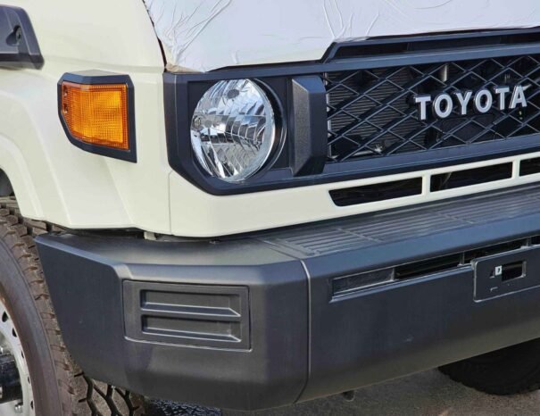 TOYOTA LANDCRUISER HARD-TOP Image 7