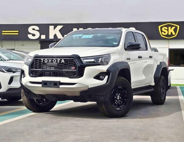TOYOTA HILUX Image 15