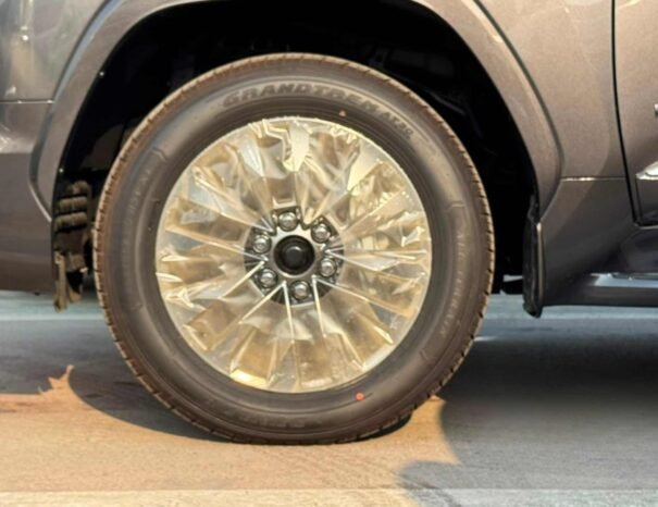 TOYOTA LANDCRUISER Image 17