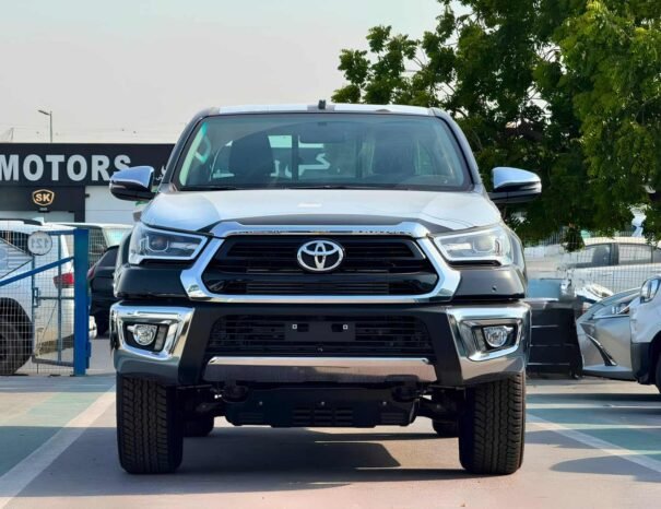 TOYOTA HILUX SR5 2026 DIESEL V4 2.8L A/T