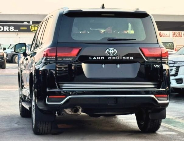 TOYOTA LANDCRUISER Image 15